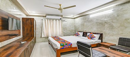 Fabhotel Srinivasa Guest House