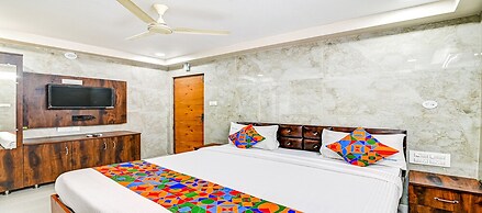 Fabhotel Srinivasa Guest House