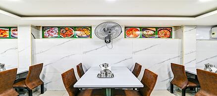 Fabhotel Srinivasa Guest House