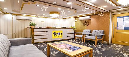 Fabhotel Royal Garden