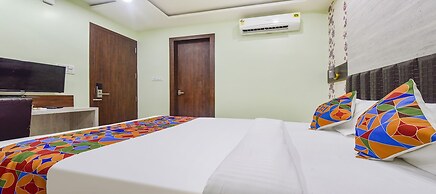 Fabhotel Shiv Chhaya