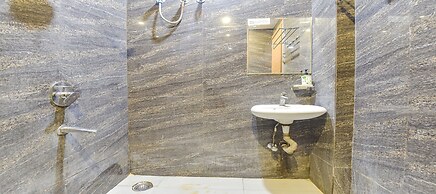 Fabhotel Shiv Chhaya