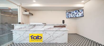 Fabhotel Redmoon Suites