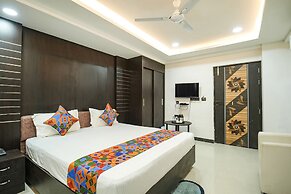 Fabhotel Royal Carpet