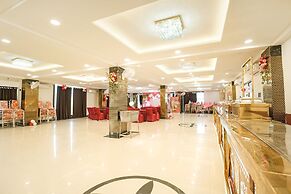 Fabhotel Royal Carpet