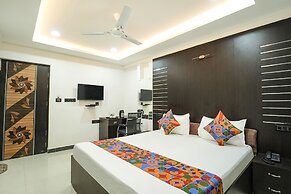 Fabhotel Royal Carpet