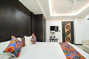 Fabhotel Royal Carpet