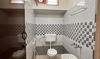 Fabhotel Royal Grand Ii