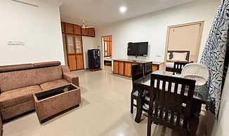 Fabhotel Royal Grand Ii