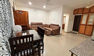 Fabhotel Royal Grand Ii