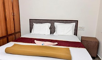 Fabhotel Royal Grand Ii