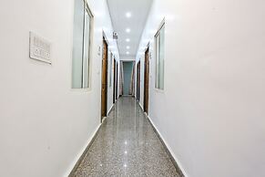 Fabhotel Sangita Dham