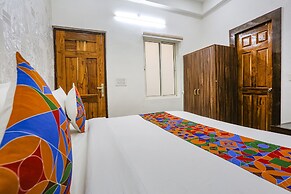 Fabhotel Sangita Dham