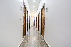 Fabhotel Sangita Dham