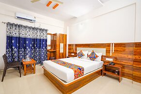 Fabhotel Prince Residency