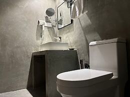 selene city hotel