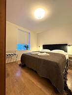 Day Dream Downtown Apartments