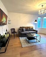 Day Dream Downtown Apartments