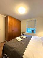 Day Dream Downtown Apartments