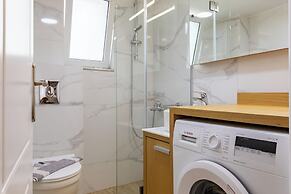 Eva's Cozy Urban Apartment