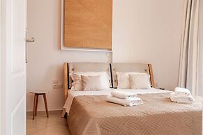 Eva's Cozy Urban Apartment