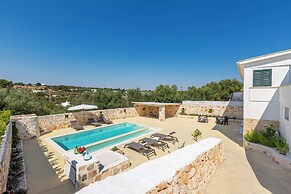 4185 Casa Valle by Barbarhouse