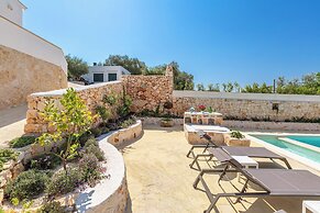 4185 Casa Valle by Barbarhouse