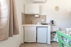 4185 Casa Valle by Barbarhouse