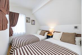 Modern Japan Tokyo Asakusa east