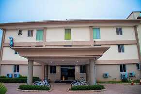 Yewa Frontier Hotel