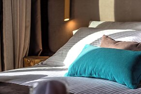 D Palm Premium Living