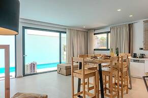 D Palm Premium Living