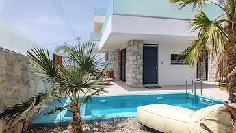 D Palm Premium Living