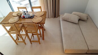 D Palm Premium Living