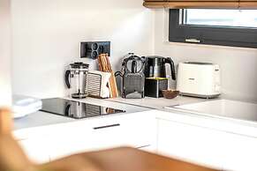 D Palm Premium Living