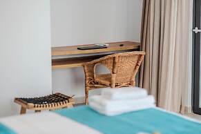 D Palm Premium Living