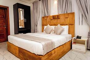 2-bedroom Flat Lekki Phase 1 - Pool - Spa