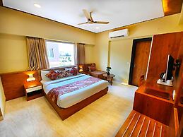Hotel Opulence Inn
