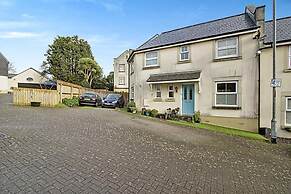 Truro Gloweth Retreat - Spacious 4 Bedroom House