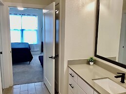 Harvest Gem Resort-like Condo!