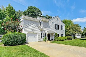 9 Mi to Uptown: Abode w/ Hot Tub in Charlotte!