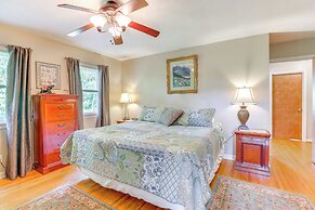 1440 Getaway w/ Yard & Deck ~ 16 Mi to Rochester
