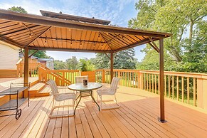 1440 Getaway w/ Yard & Deck ~ 16 Mi to Rochester