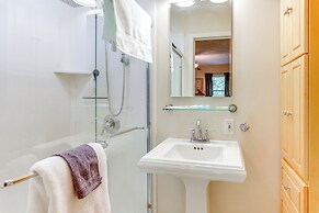 1440 Getaway w/ Yard & Deck ~ 16 Mi to Rochester