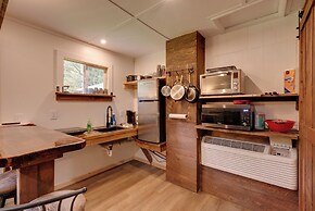 Hillsgrove Cabin: 9 Mi to Worlds End State Park!