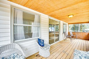 Cozy Cottage w/ Deck: Walk to Lake of the Ozarks!