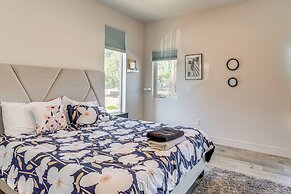 Pet-friendly Condo w/ Balcony ~ 17 Mi to Denver