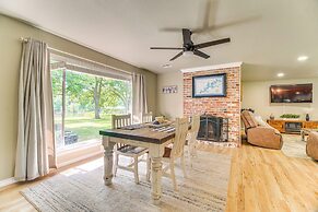 On-site Lake Access: Pet-friendly Vinita Home