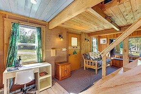 Cabin on 5 Acres in Port Angeles w/ Fire Pit!
