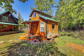 Cabin on 5 Acres in Port Angeles w/ Fire Pit!